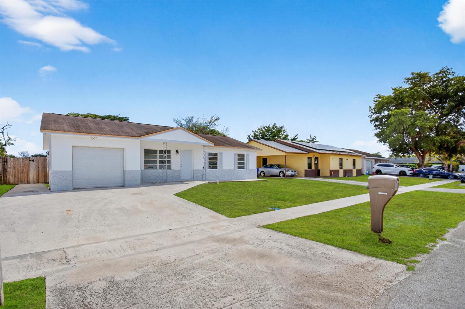 405 SW 78TH Terrace, North Lauderdale FL 33068 photo 3