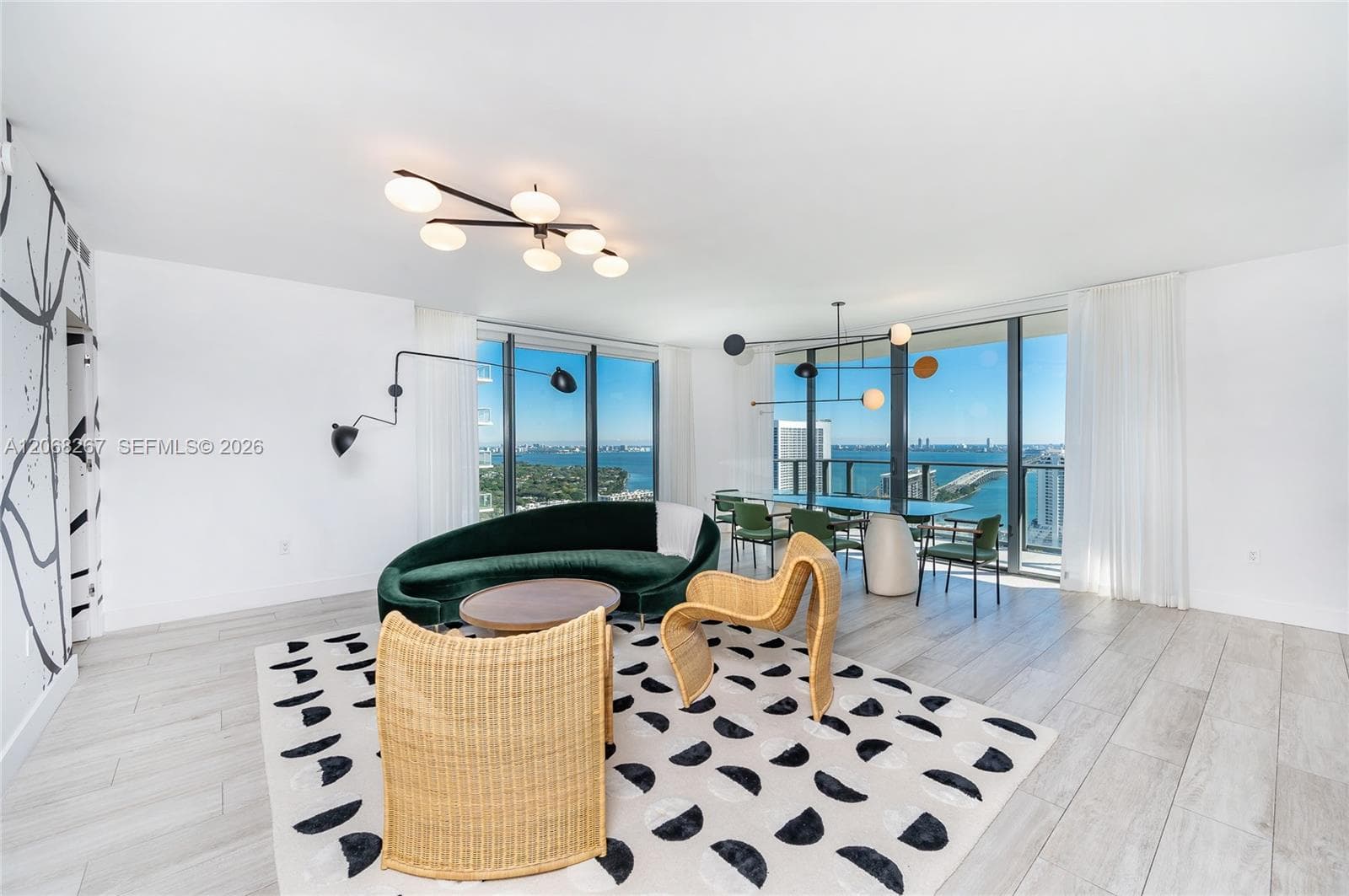 121 NE 34th St # 3008, Miami, FL 33137 photo 3