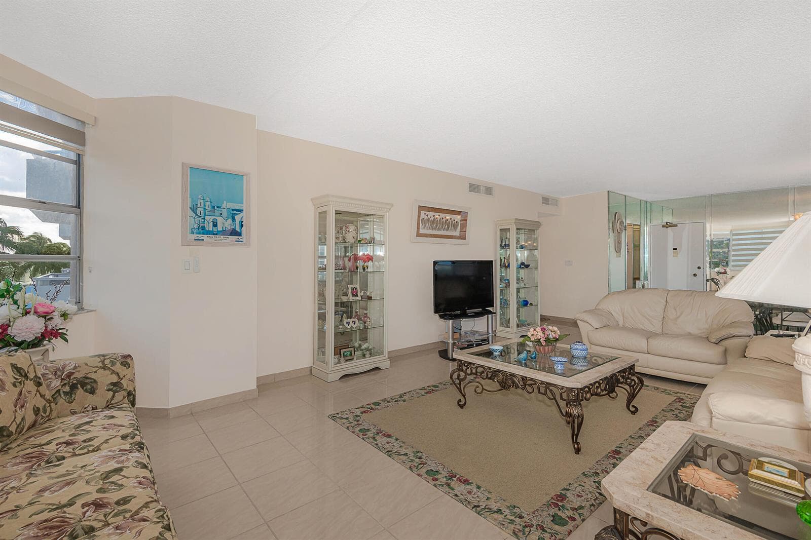 1980 S OCEAN Drive # 3P, Hallandale Beach FL 33009 photo 4