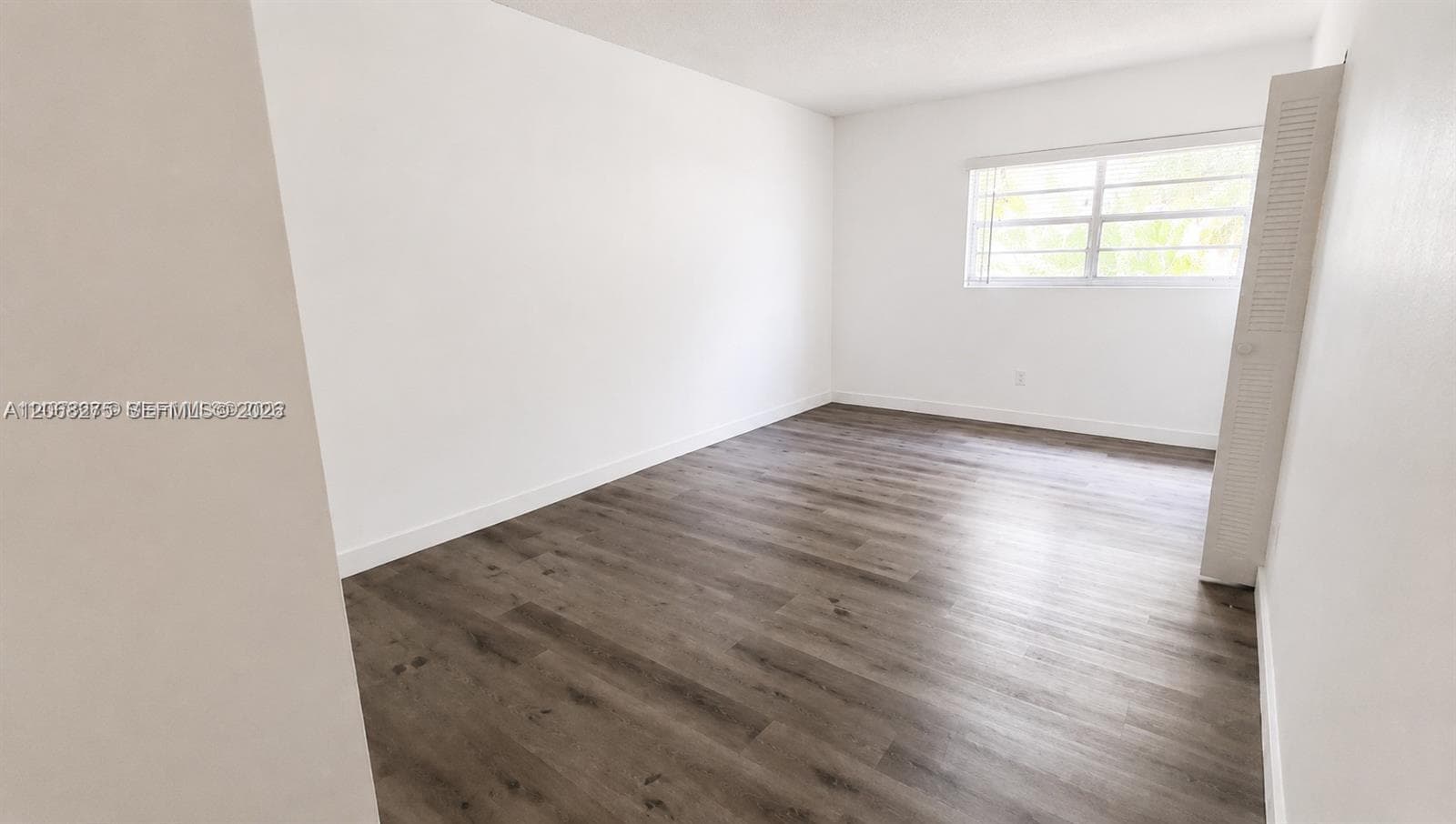 1305 W 53rd St # 430, Hialeah FL 33012 photo 4