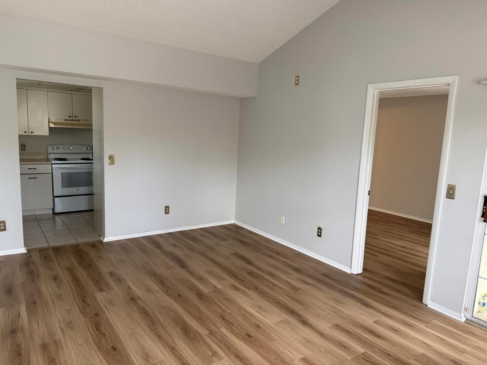 1650 SE Green Acres Circle # E201, Port St. Lucie FL 34952 photo 4