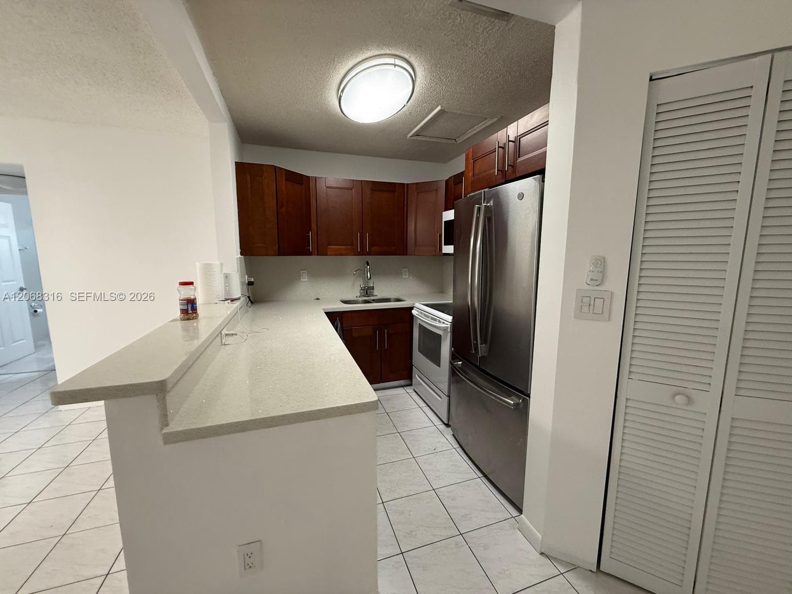 6540 W 26th Dr # 60, Hialeah FL 33016 photo 2