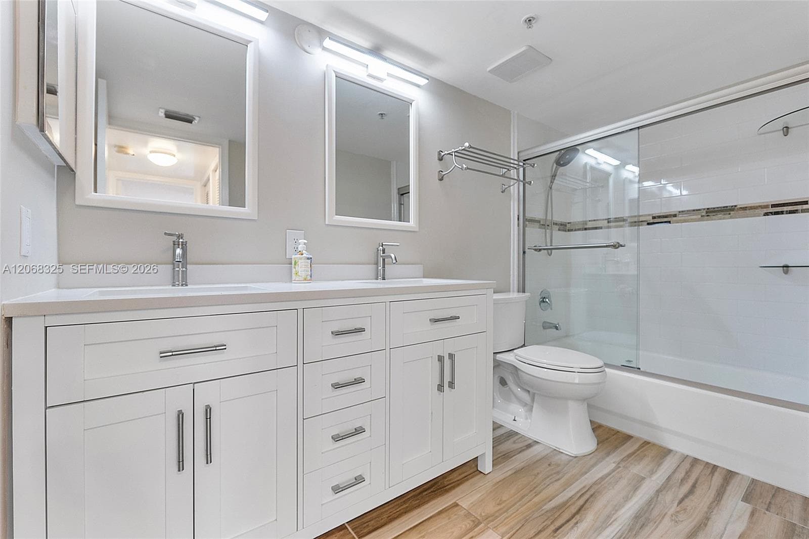 1450 SE 3rd Ave # 201, Dania Beach FL 33004