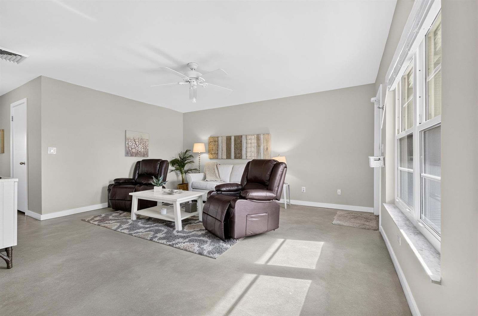 72 Royal Oak Court # 202, Vero Beach FL 32962 photo 5
