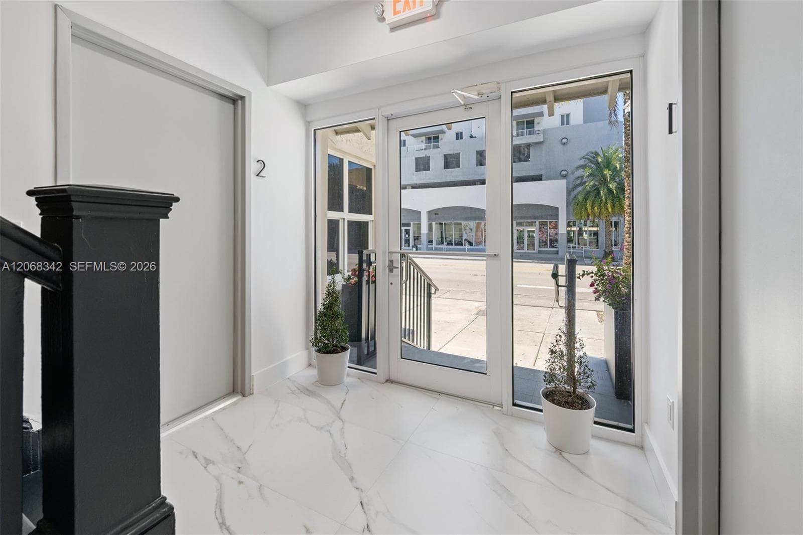 403 SW 12th Ave, Miami FL 33130 photo 2