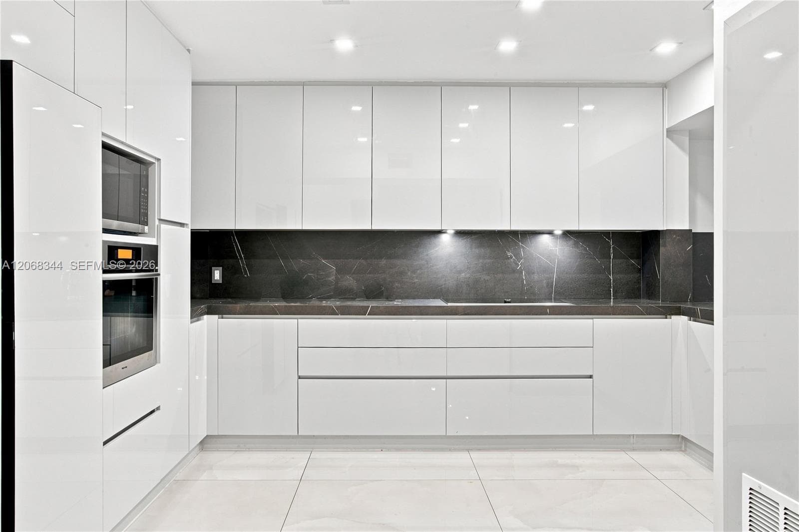 20302 NE 34th Ct # 41, Aventura FL 33180 photo 4