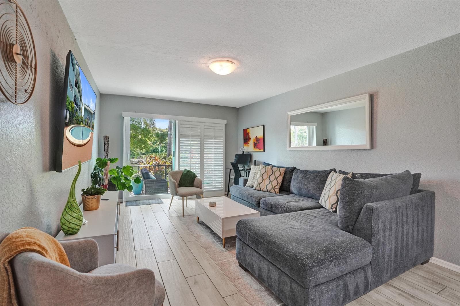 3004 NE 5TH Terrace # C, Wilton Manors FL 33334 photo 2