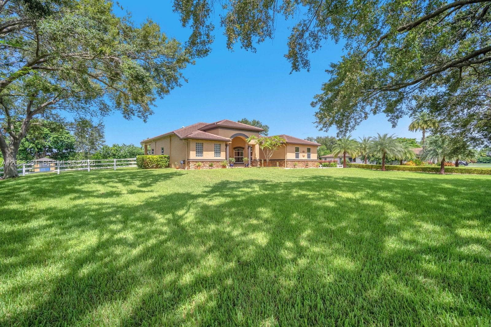 2979 SW 144th Ter, Davie FL 33330 photo 3