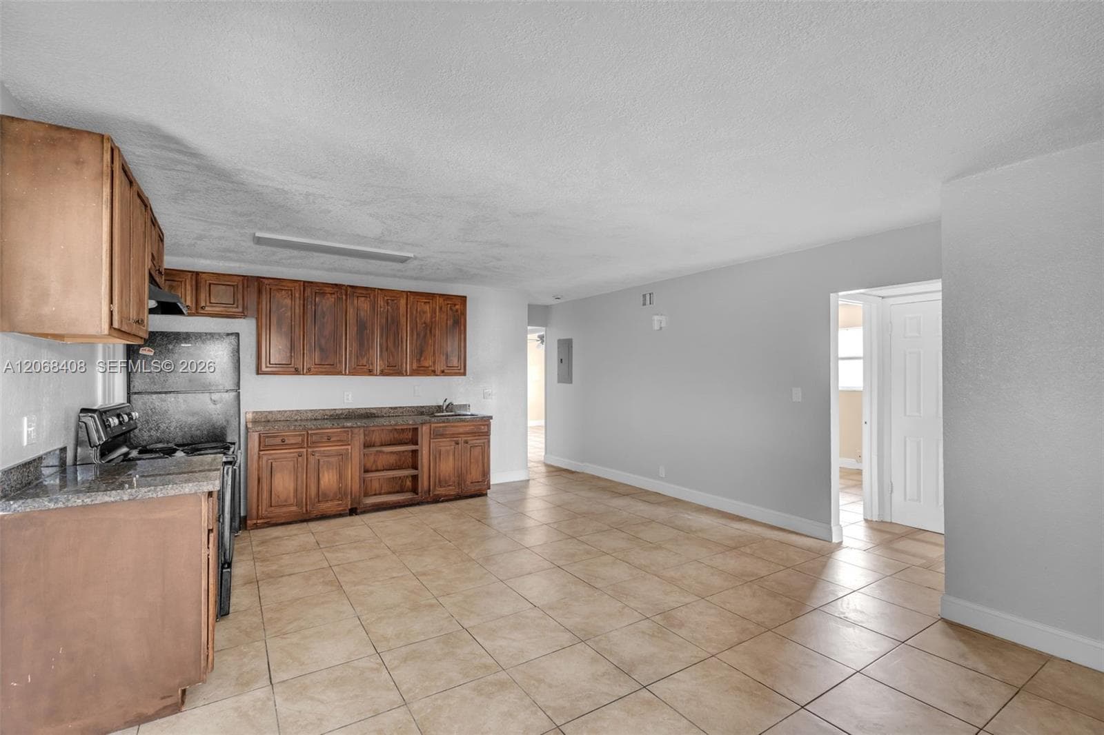 624 SW 16th Ave # C, Fort Lauderdale, FL 33312 photo 2