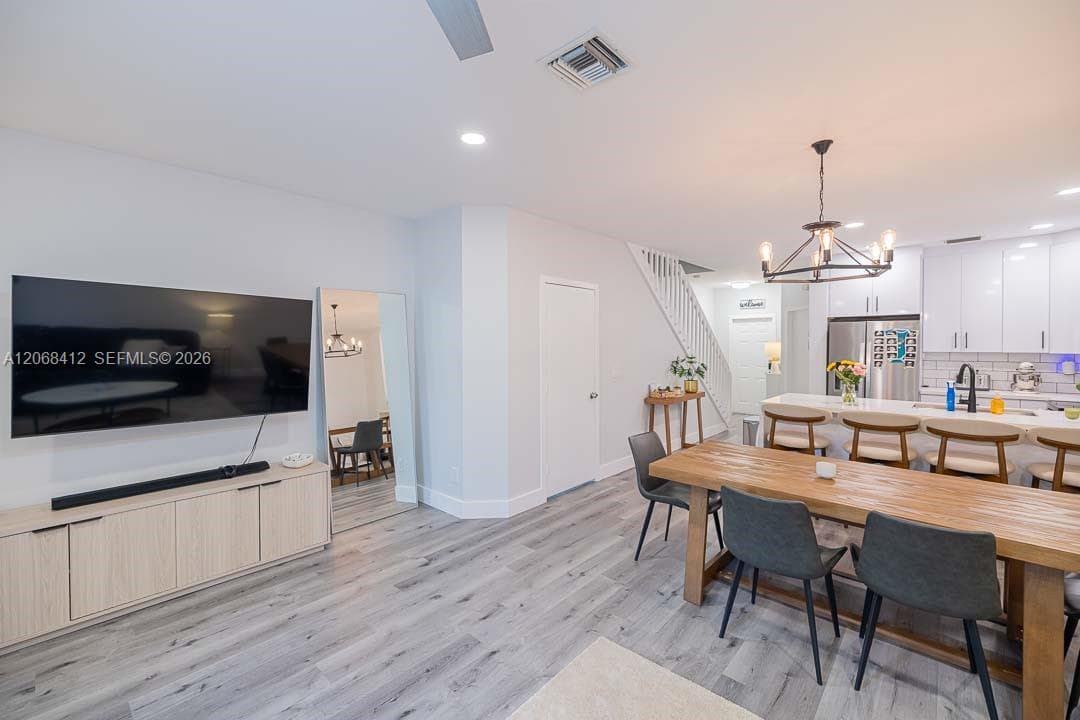 12171 SW 4th St, Pembroke Pines FL 33025 photo 5