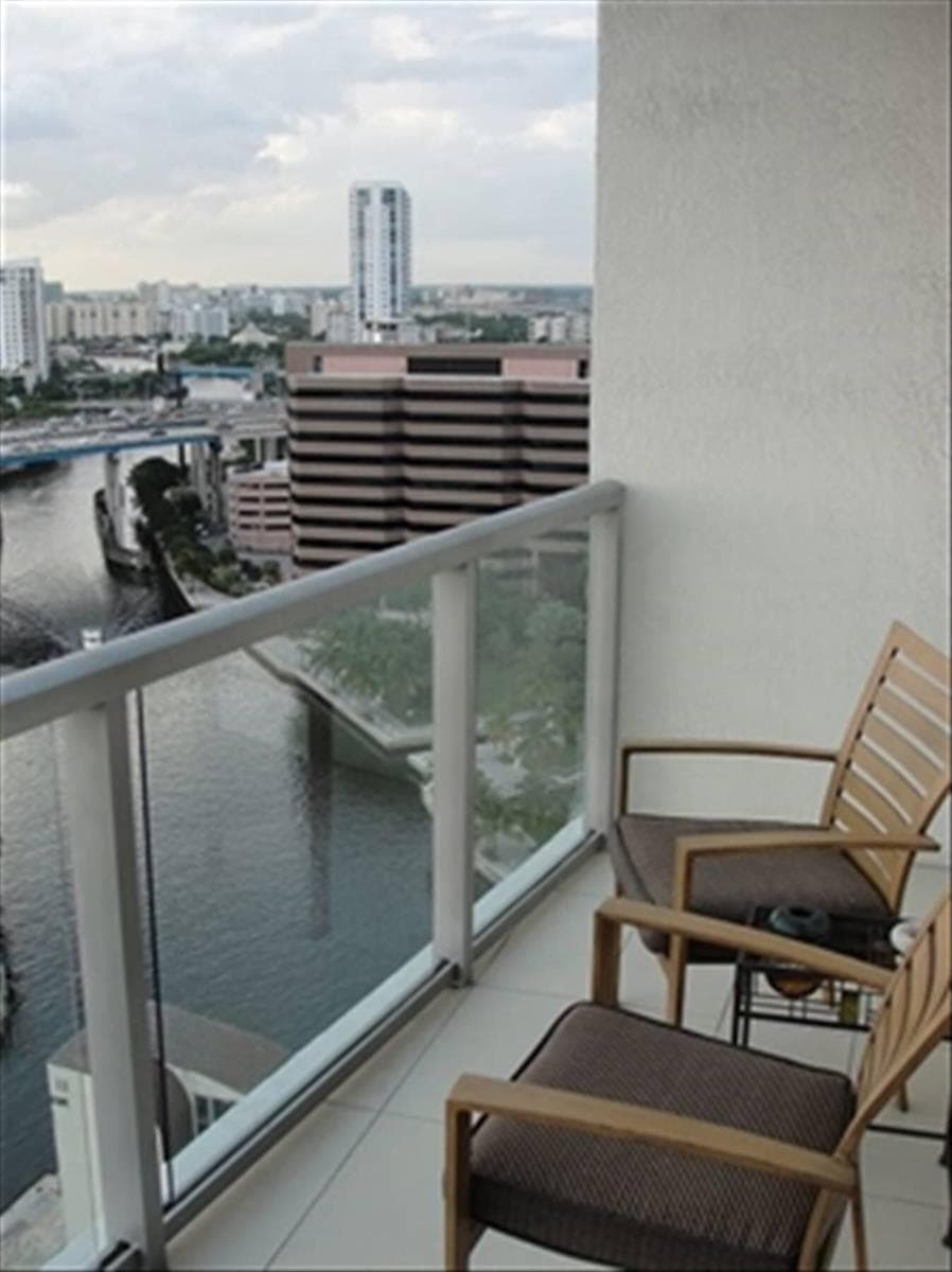 185 SW 7TH Street # 1802, Miami FL 33130 photo 5
