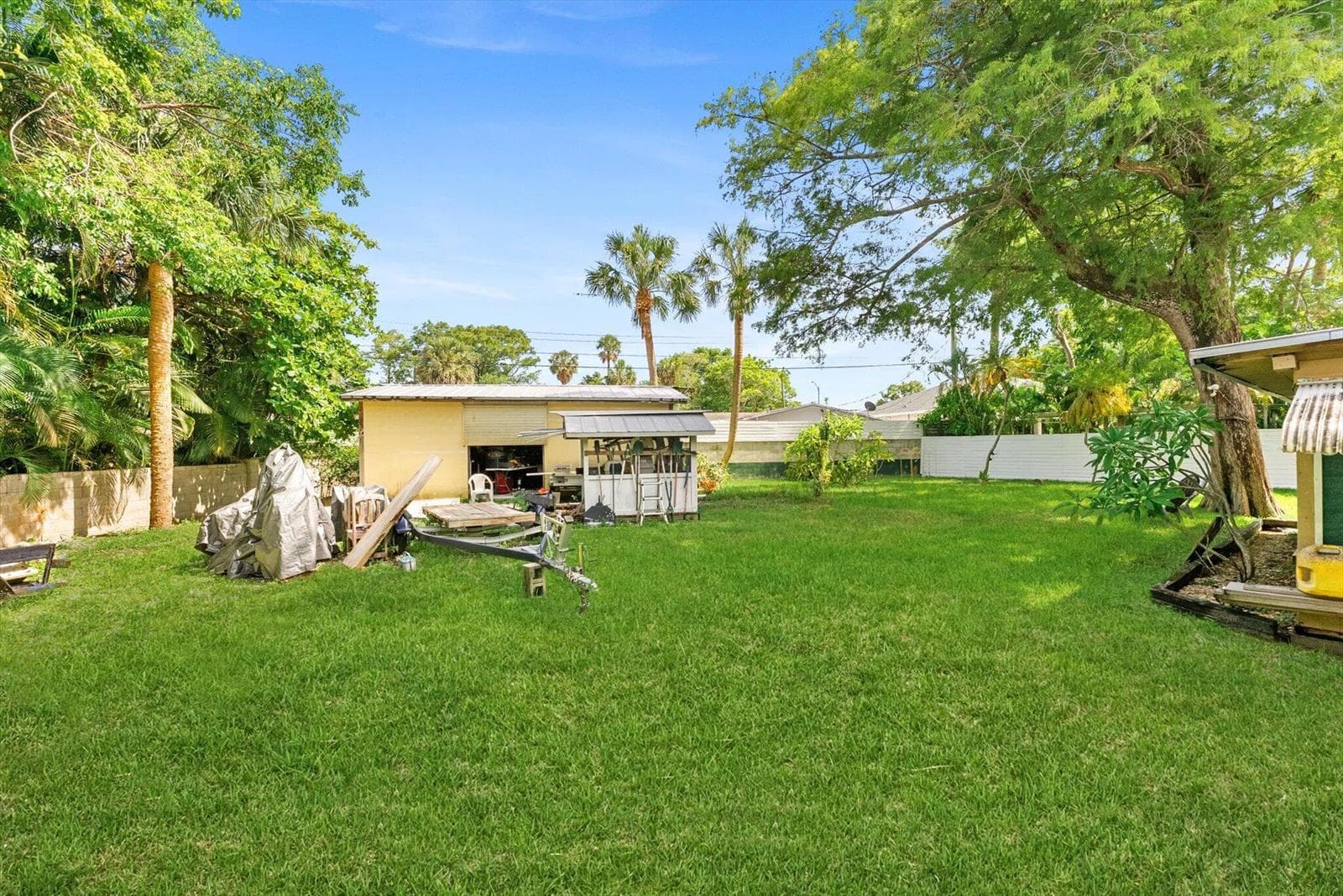 330 NW 32ND Court, Oakland Park FL 33309 photo 4