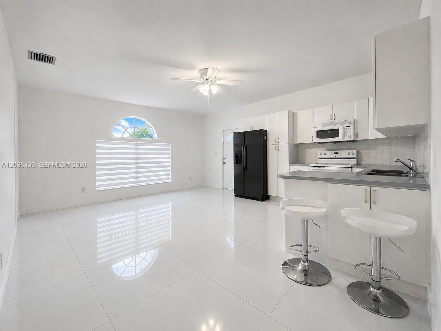 14180 SW 8th Ter # 1, Miami, FL 33184 photo 2