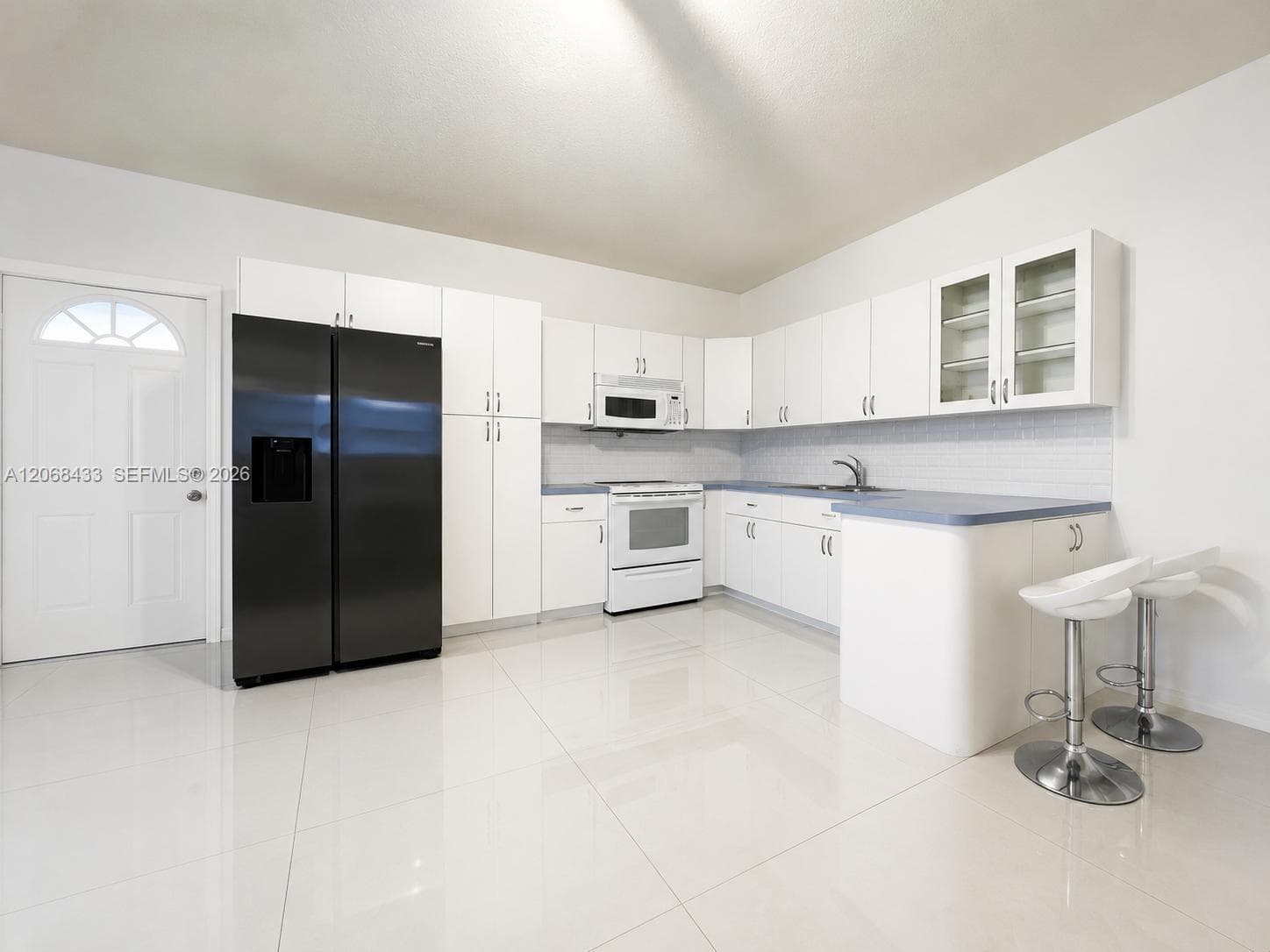 14180 SW 8th Ter # 1, Miami, FL 33184 photo 4