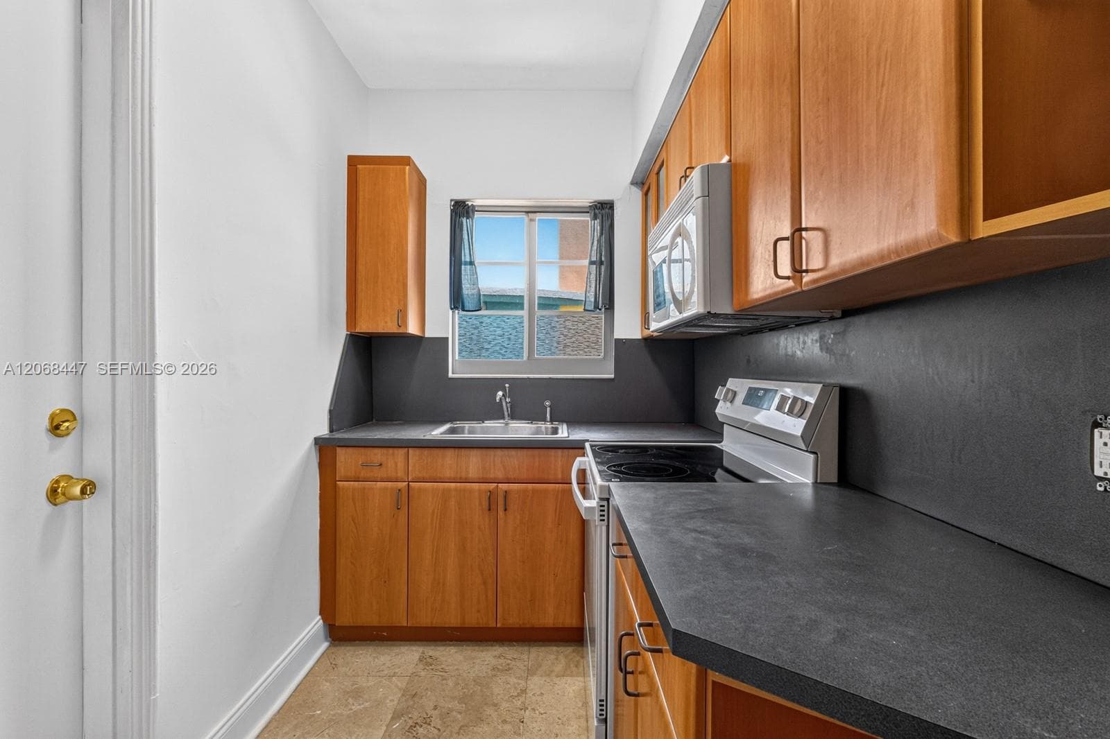1341 Meridian Ave # 202, Miami Beach FL 33139 photo 4