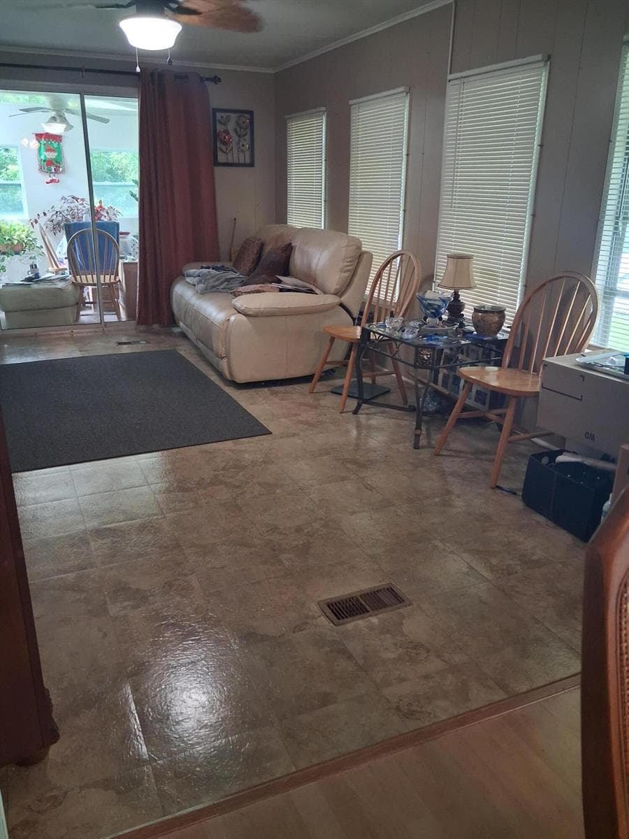 8 Novedades, Port St. Lucie FL 34952 photo 4