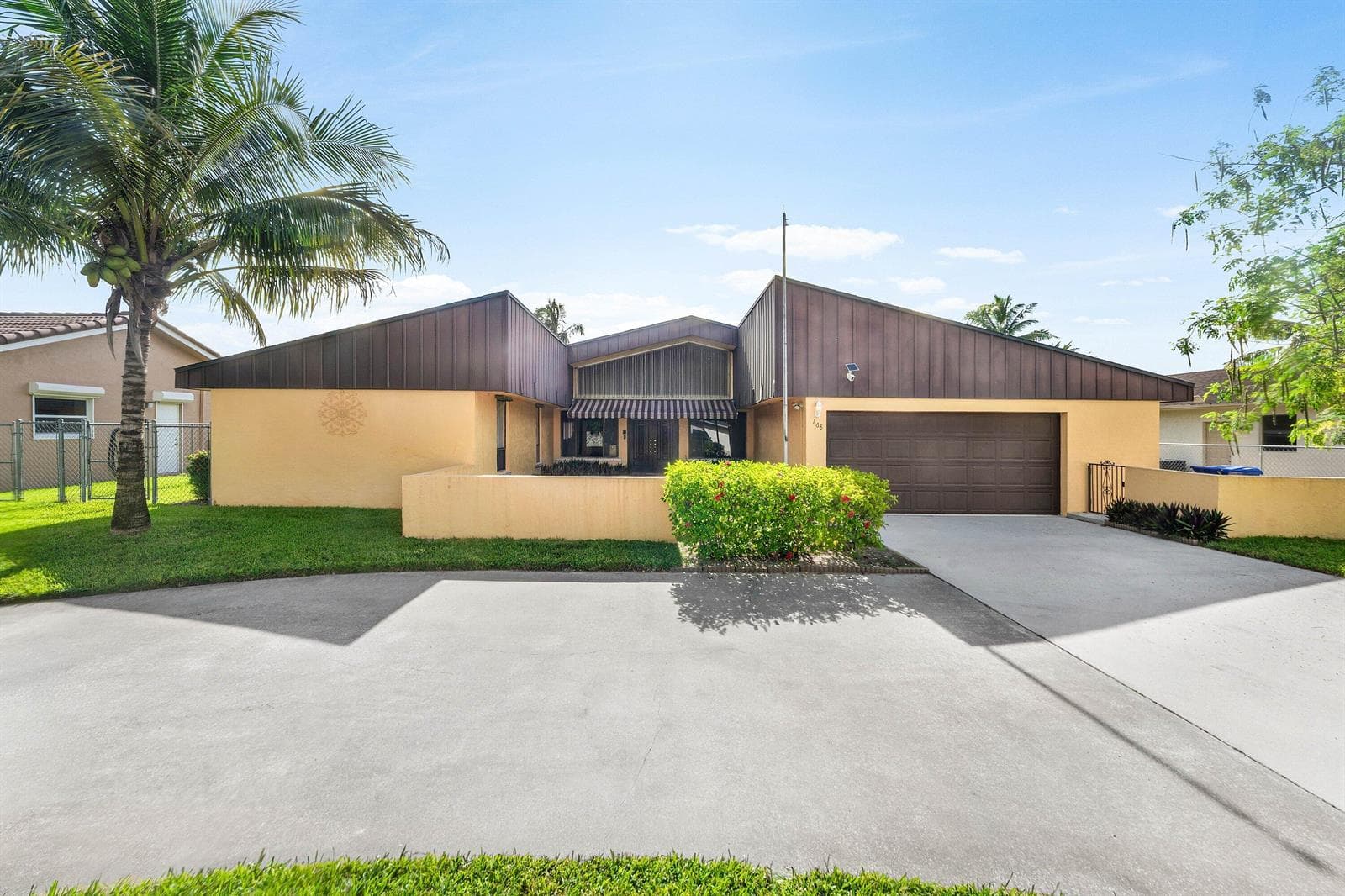 168 MEADOWLARK Drive, Royal Palm Beach FL 33411 photo 2
