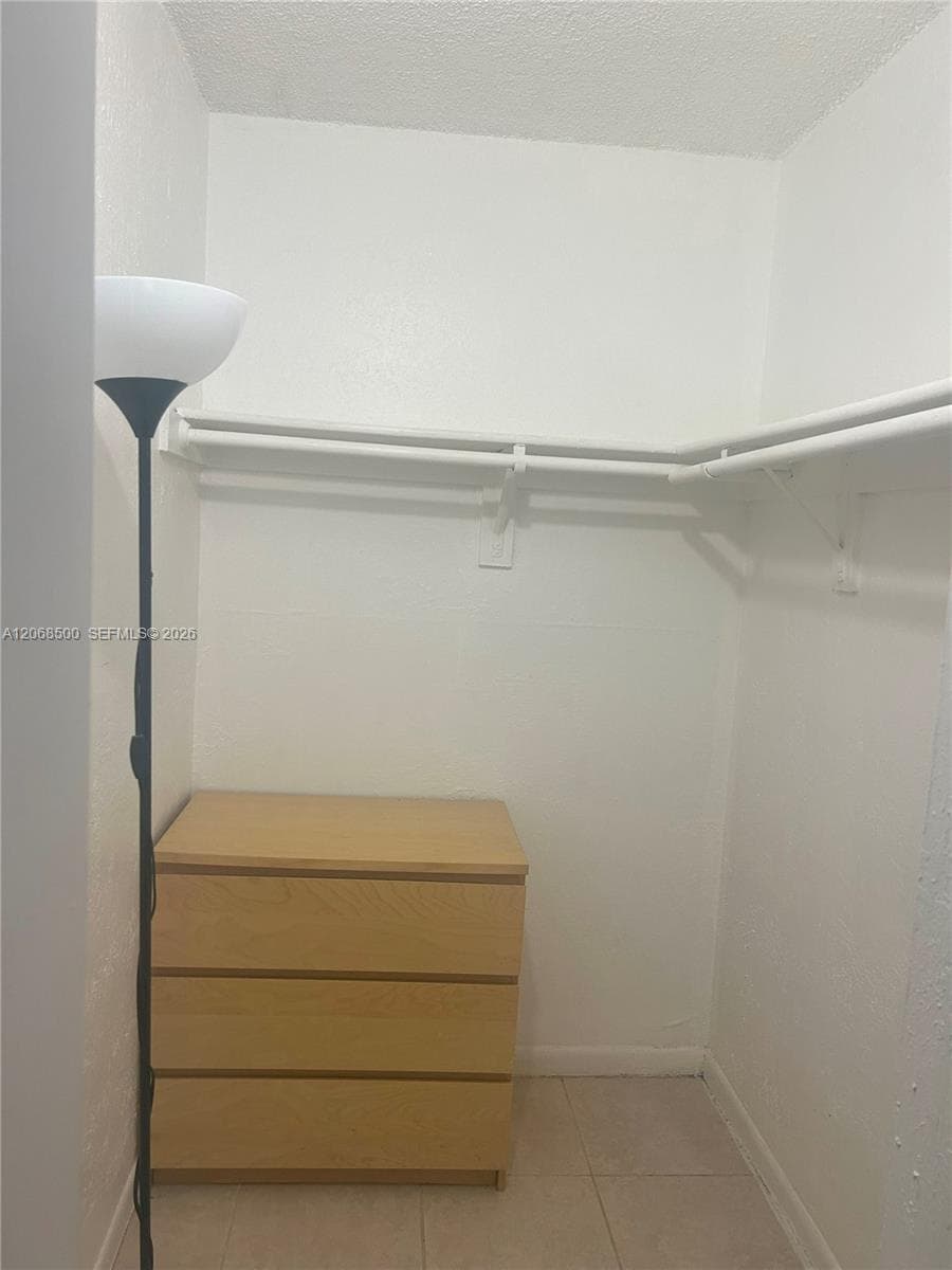 6950 Miami Gardens Dr # 2-117A, Hialeah FL 33015 photo 3