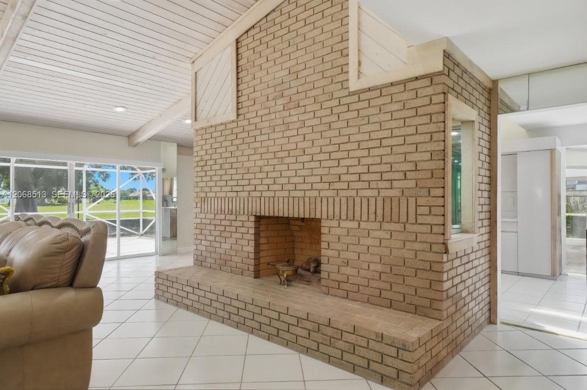 7300 Corkwood Ter, Tamarac FL 33321 photo 2