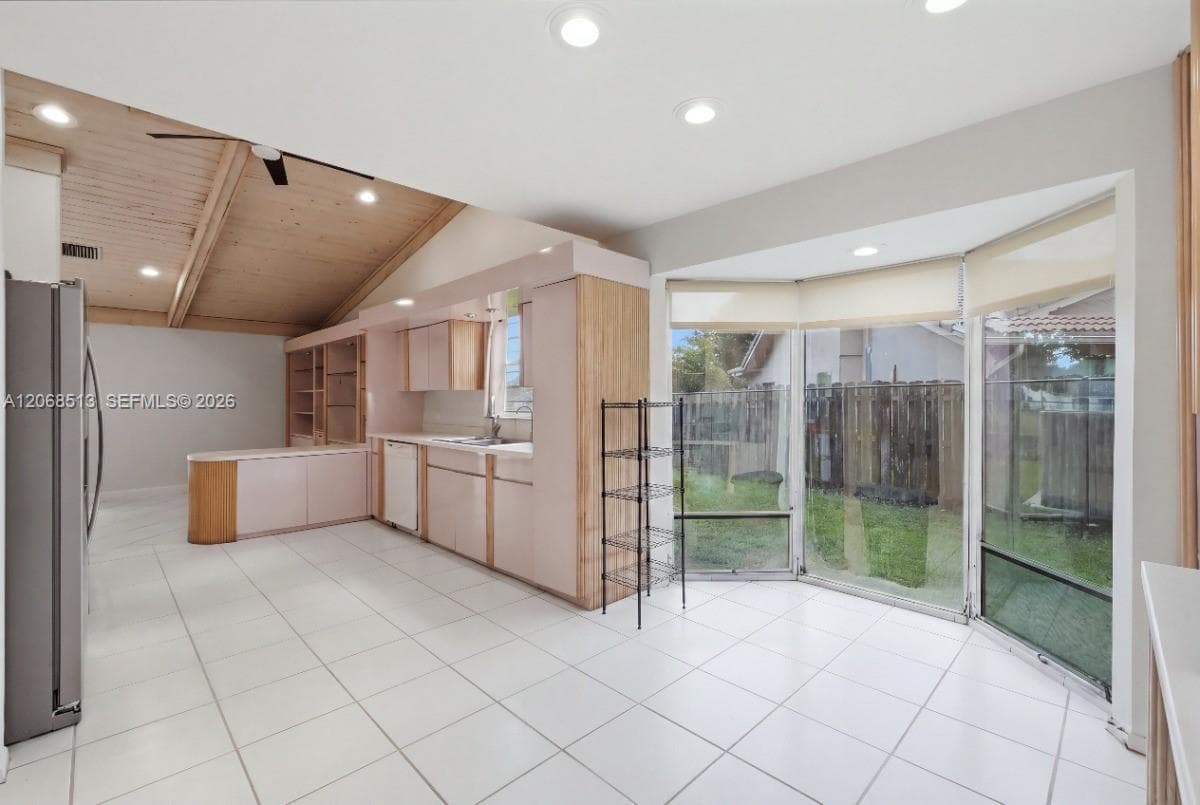 7300 Corkwood Ter, Tamarac FL 33321 photo 4