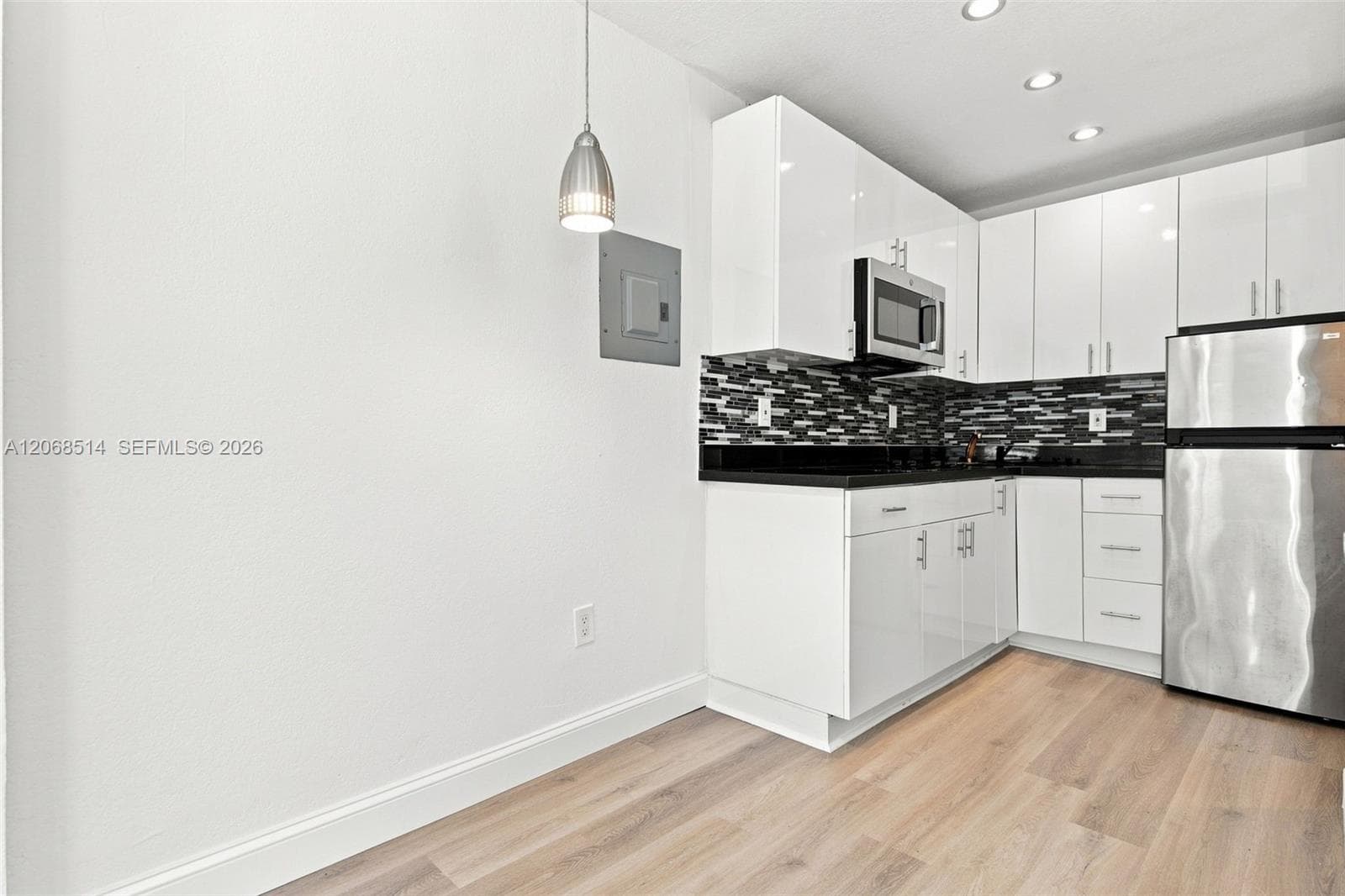119 Menores Ave # 2, Coral Gables FL 33134 photo 4