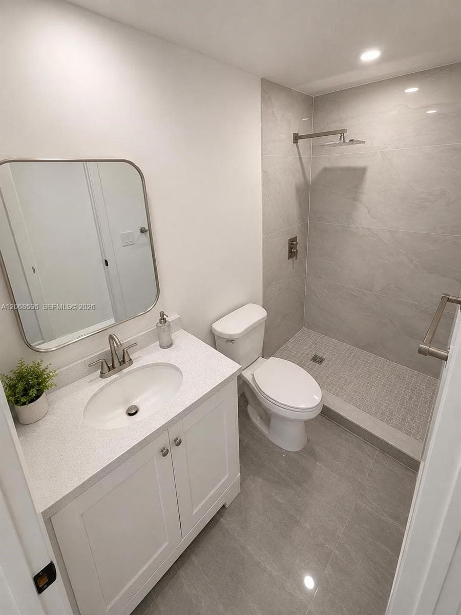 607 NW 8th Ave, Pompano Beach FL 33060 photo 3