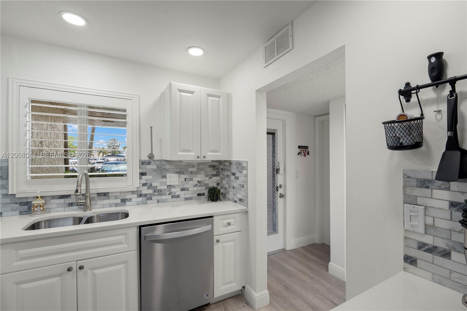 6750 Royal Palm Blvd # 107E, Margate FL 33063 photo 4
