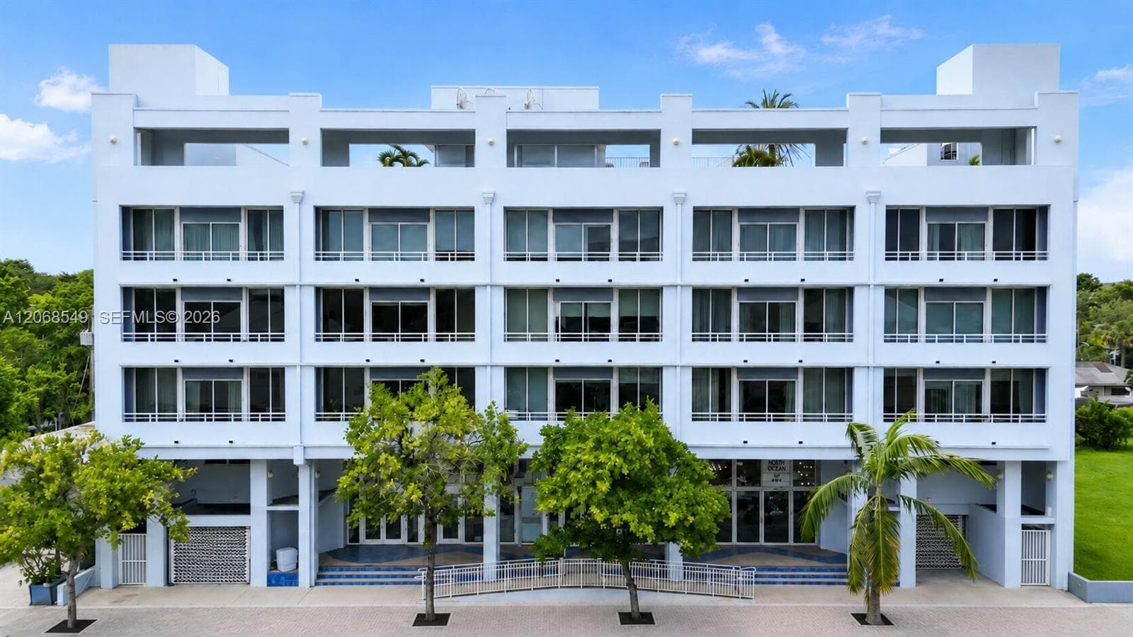 3250 Grand Ave # 406, Miami FL 33133 photo 3