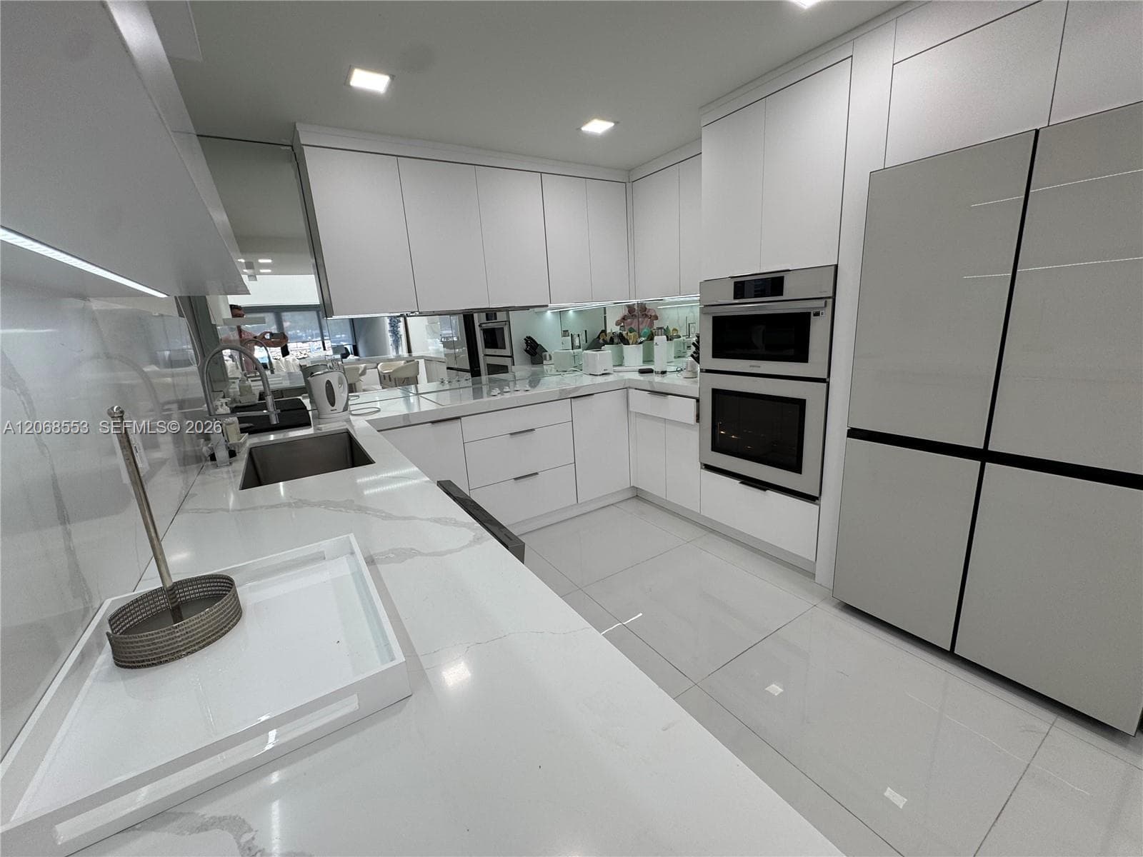 336 Poinciana Dr # 1008, Sunny Isles Beach FL 33160 photo 3
