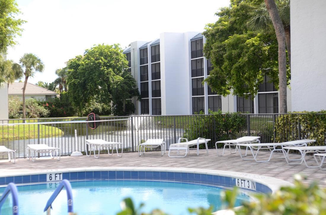 1605 S US Highway 1 # B104, Jupiter FL 33477 photo 2