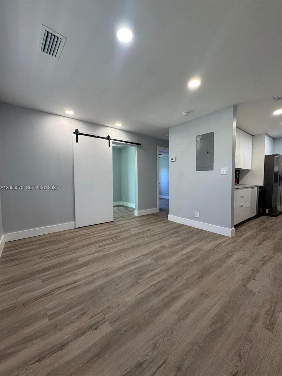 2865 NE 13th Ave # 1, Pompano Beach FL 33064 photo 2
