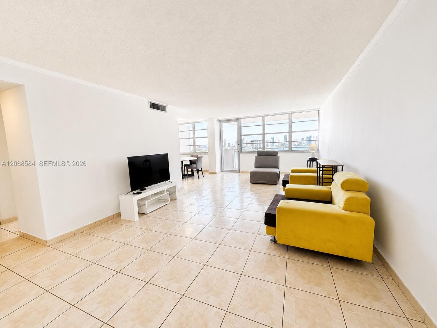 250 174th St # 1615, Sunny Isles Beach FL 33160 photo 3