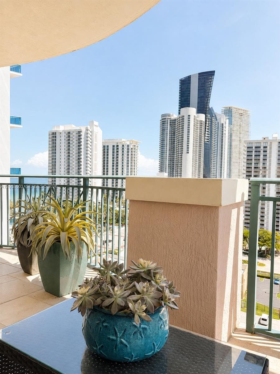 17555 SW Atlantic Blvd # PH2, Sunny Isles Beach FL 33160 photo 2