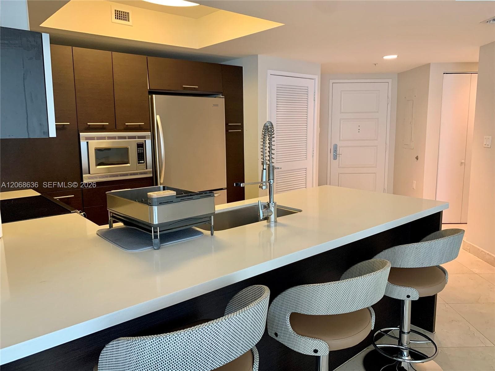 150 Sunny Isles Blvd # 1-906, Sunny Isles Beach FL 33160 photo 3