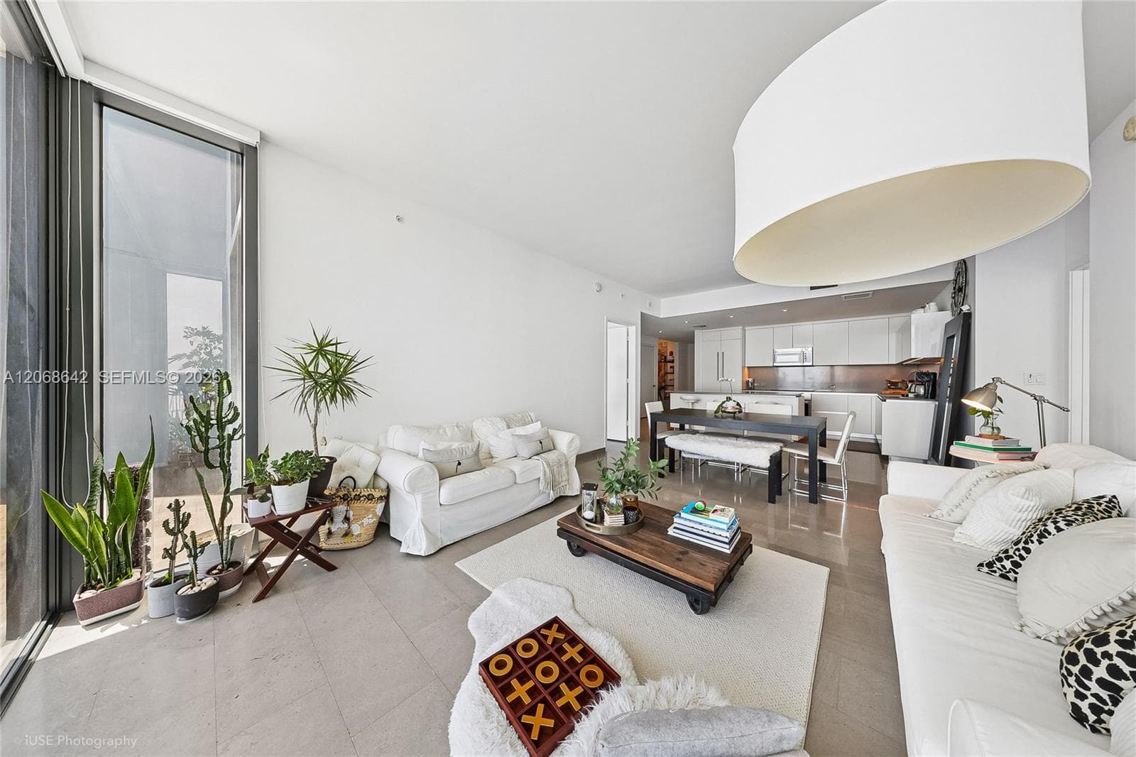 68 SE 6th St # 2909, Miami FL 33131 photo 2