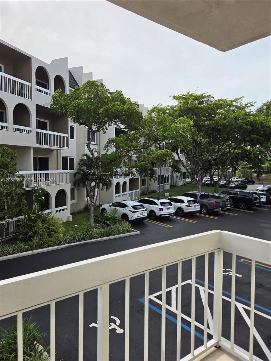 7707 Camino Real # 209, Miami FL 33143 photo 5