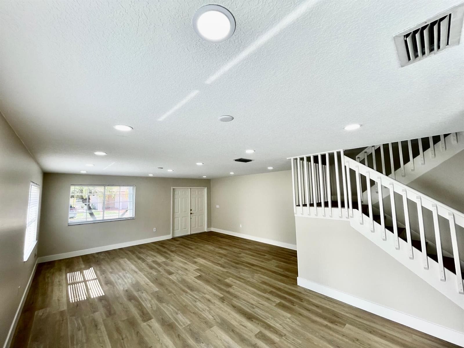 12149 NW 34TH Street, Sunrise FL 33323 photo 4