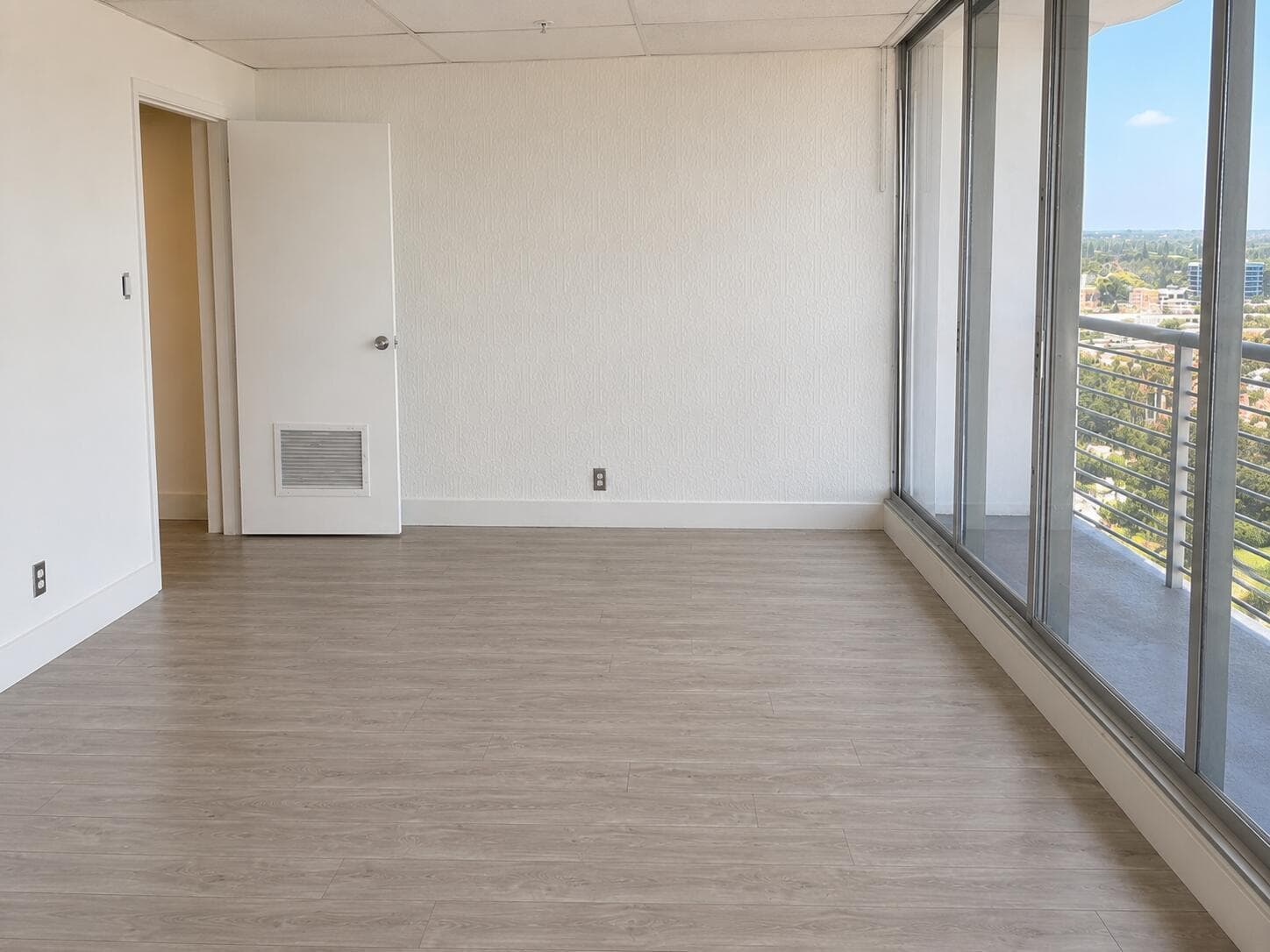 1720 HARRISON Street # 18C, Hollywood FL 33020 photo 4