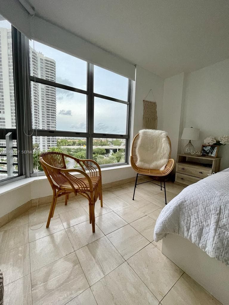 3600 Mystic Pointe dr # 1010, Aventura FL 33180 photo 5