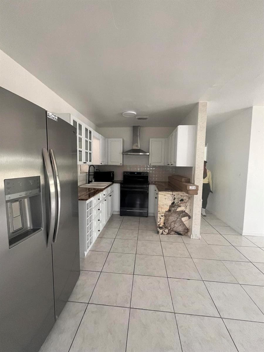 3300 SW 32ND Court, West Park FL 33023 photo 4