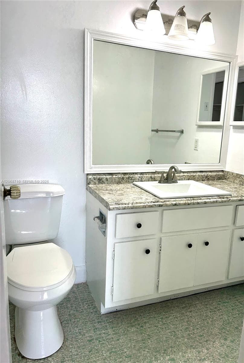 4400 Hillcrest Dr # 408B, Hollywood FL 33020 photo 4