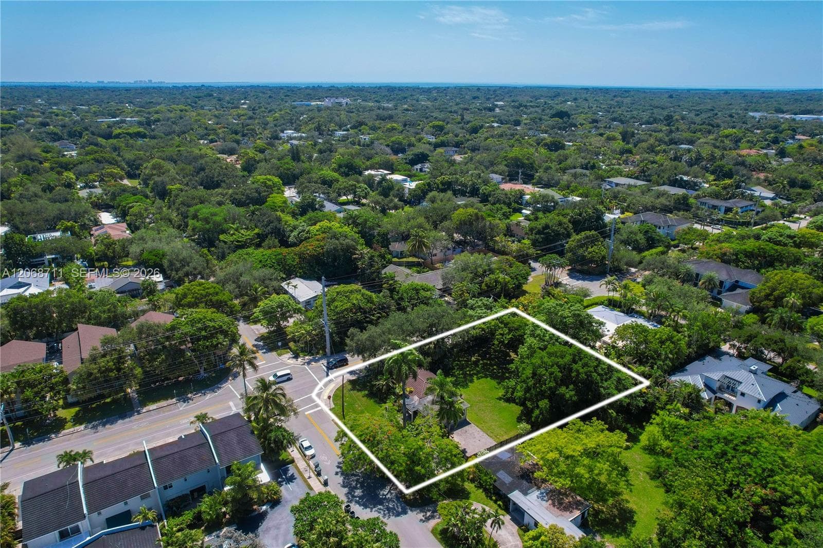 6200 SW 78th St, South Miami FL 33143 photo 2