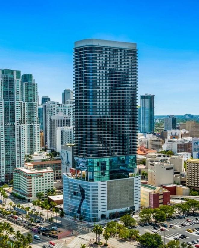398 NE 5th St # 2203, Miami FL 33132