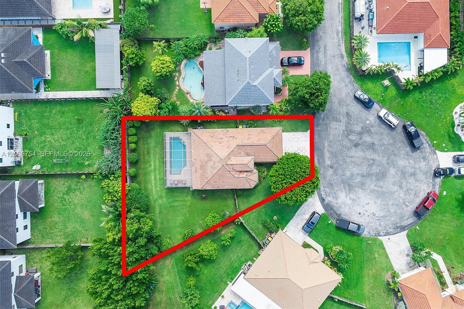 2835 SE 4th Pl, Homestead FL 33033 photo 3