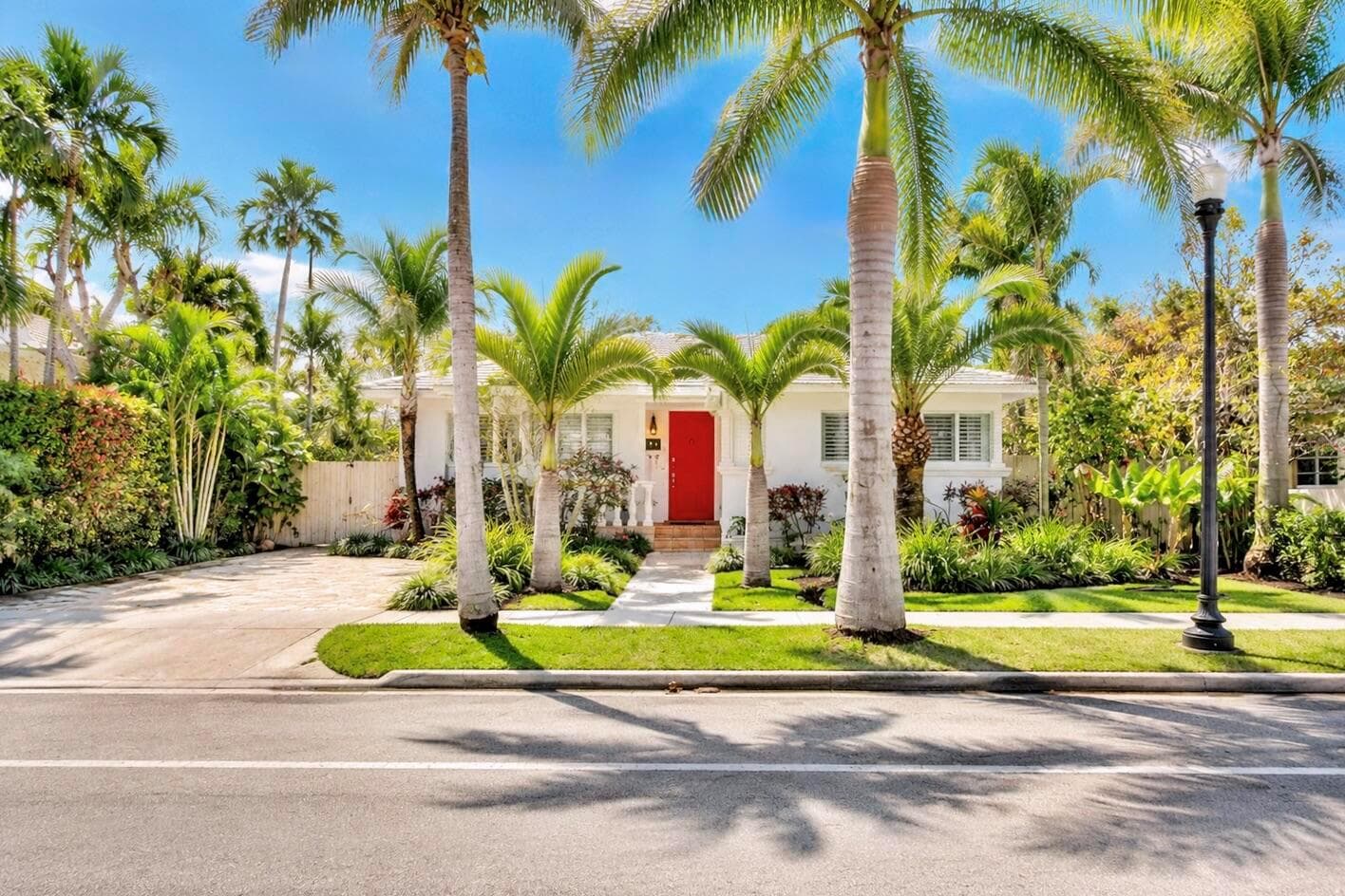 1016 Harrison Street, Hollywood FL 33019