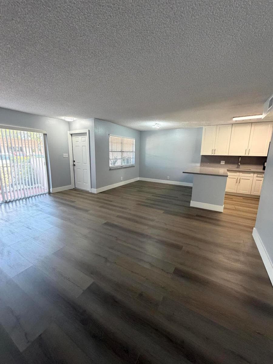 2329 SW 81st Terrace, North Lauderdale FL 33068 photo 4