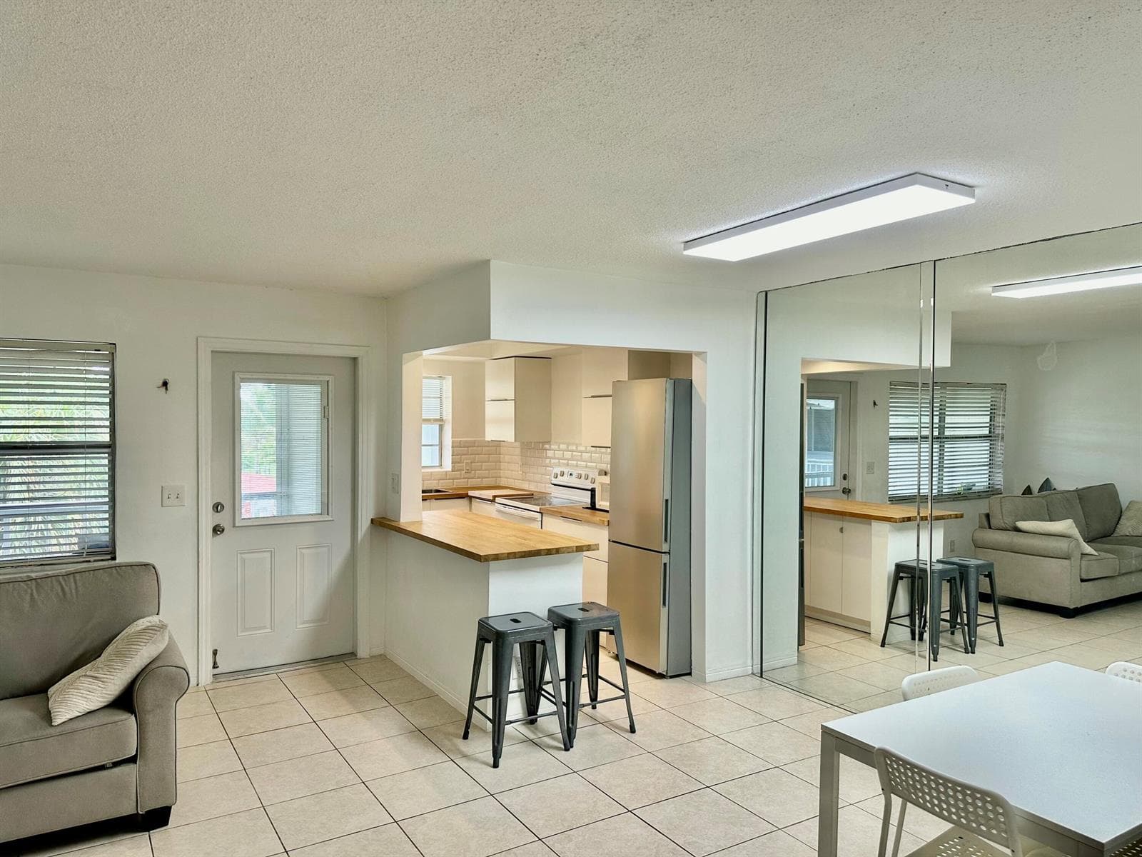 580 EGRET Drive # 314, Hallandale Beach FL 33009