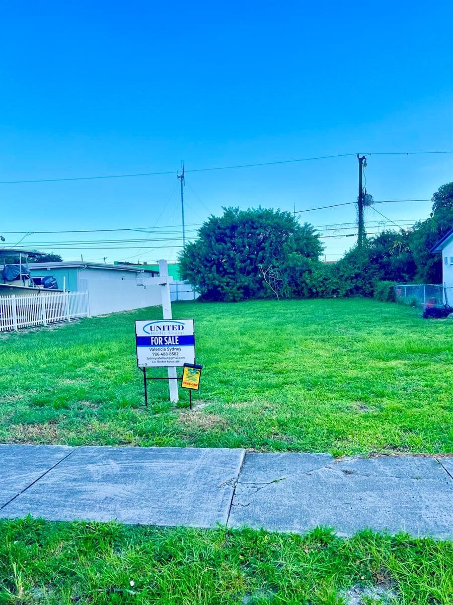 5226 Fletcher Street, Hollywood FL 33021 photo 3