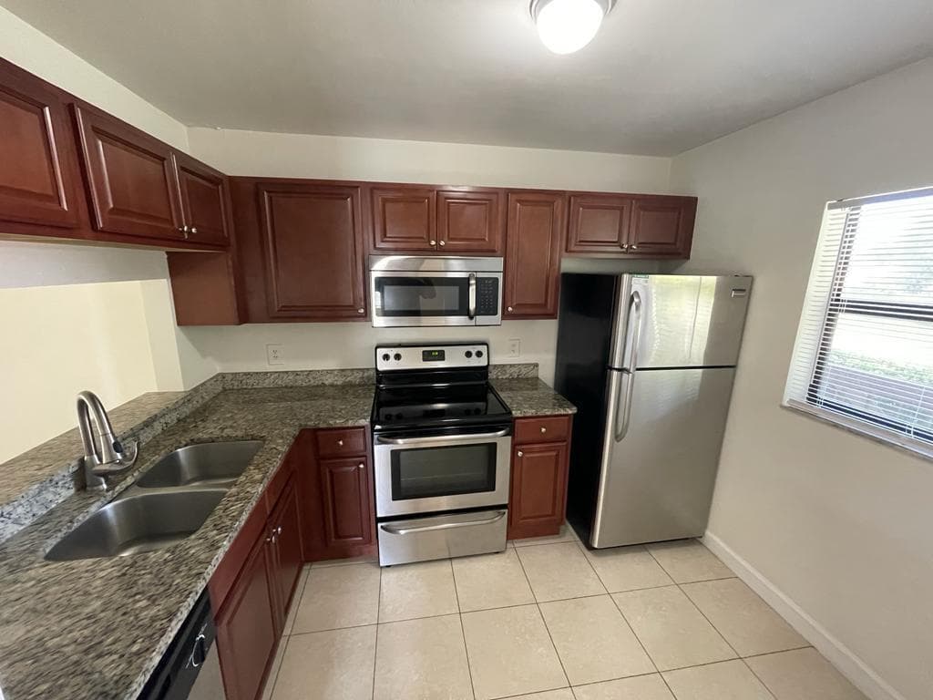 6844 PALMETTO Circle S # 201, Boca Raton FL 33433 photo 5