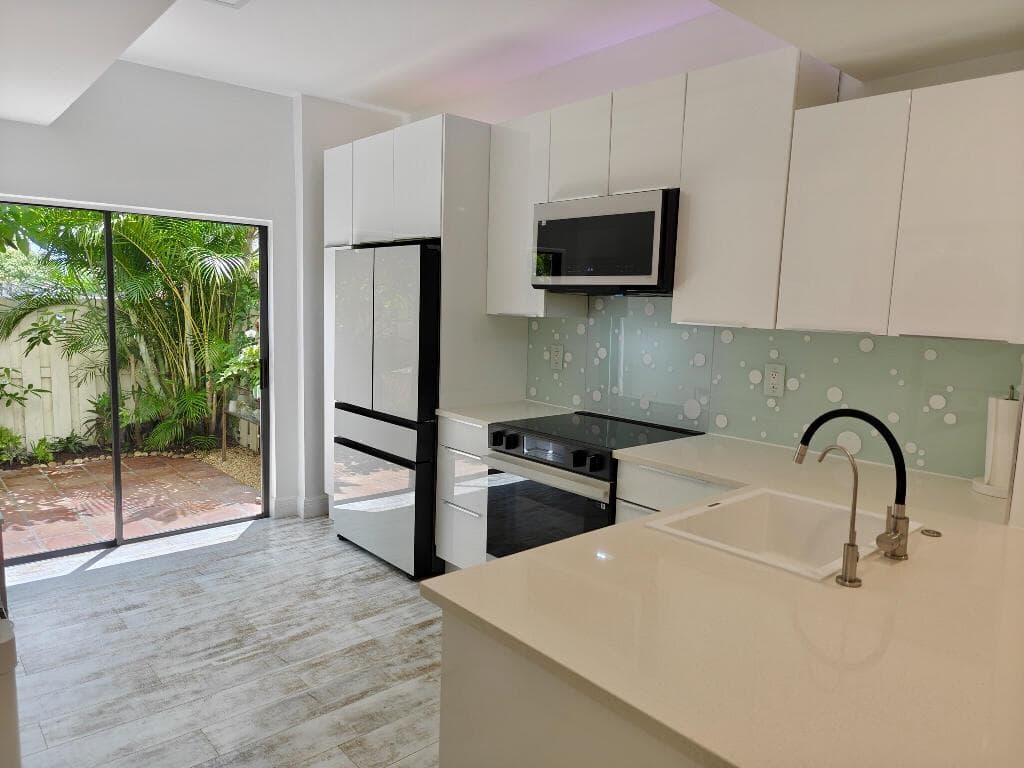 210 BELLA VISTA Court N # 10, Jupiter FL 33477 photo 5